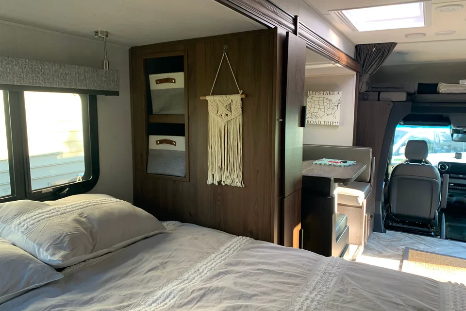 Forest River Sunseeker 2400b Class C with ALL the Comforts of HOME