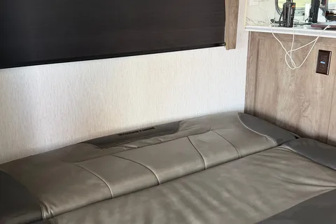 Sandstorm Family Escape