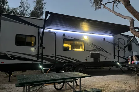Sandstorm Family Escape