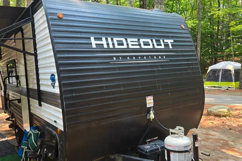 Jason's Keystone Hideout Cozy Family RV