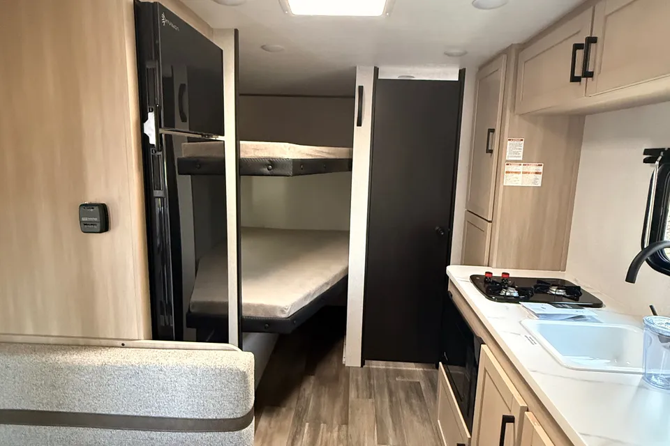 Lightfoot Adventure Trailer 2.0