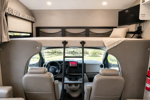 Meet "Bonnie"- Jayco Greyhawk 30 Z Class C