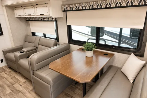 Meet "Bonnie"- Jayco Greyhawk 30 Z Class C