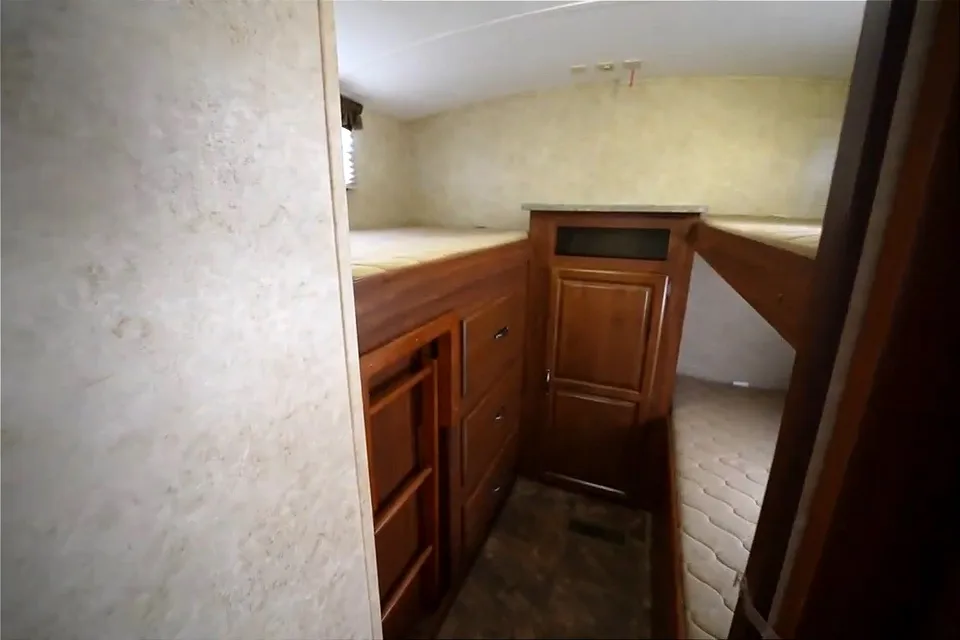 The Perr-fect Getaway Keystone Cougar 29RBX Travel Trailer