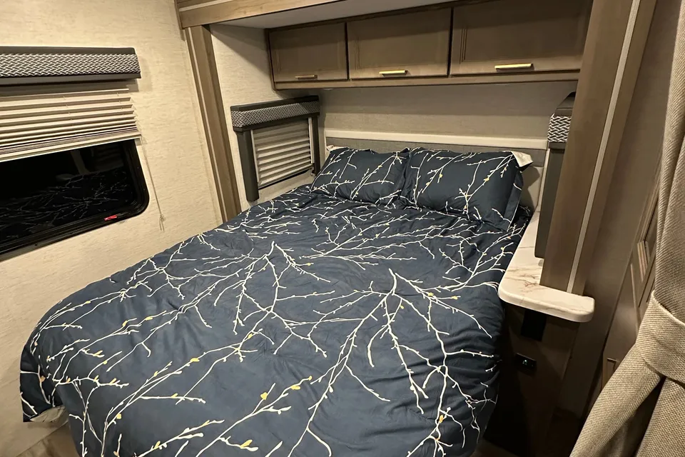 Phil's  2025 Thor Motor Coach Four Winds 22B Class C
