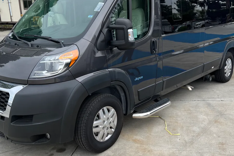 Jayco Dodge ram Class B