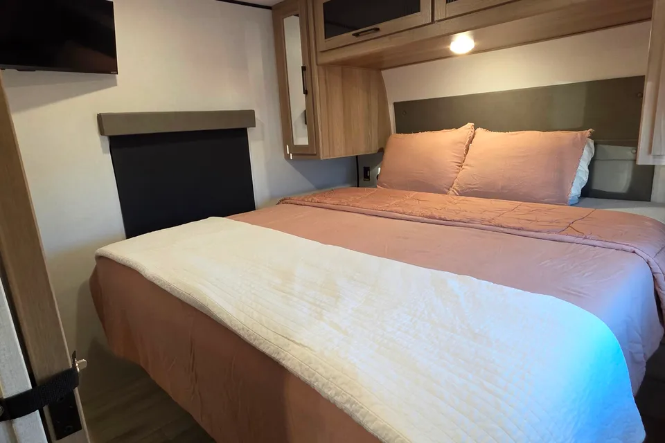Coleman 2026 Travel Trailer