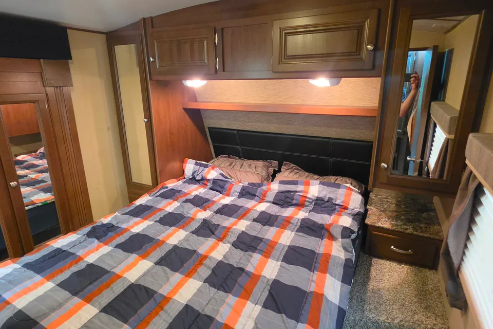 adam's Dutchmen Denali Travel Trailer