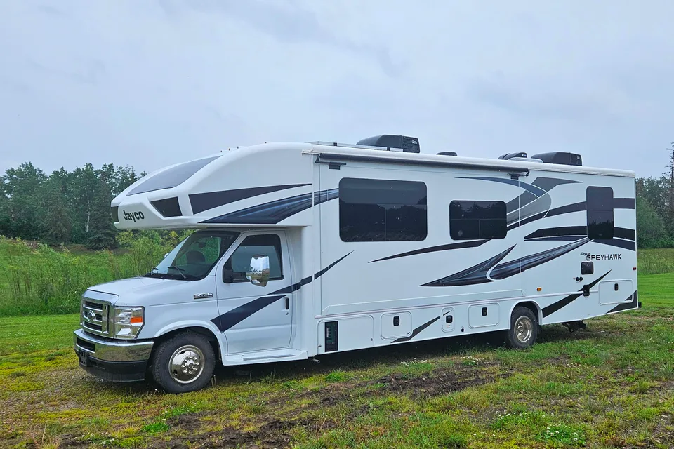 Kristine's Jayco Greyhawk 30Z Class C