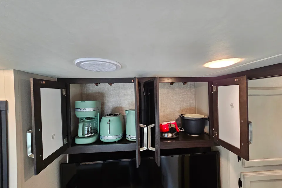 Kristine's Jayco Greyhawk 30Z Class C