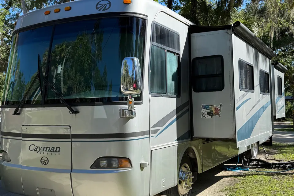 Tessie Monaco Cayman Class A