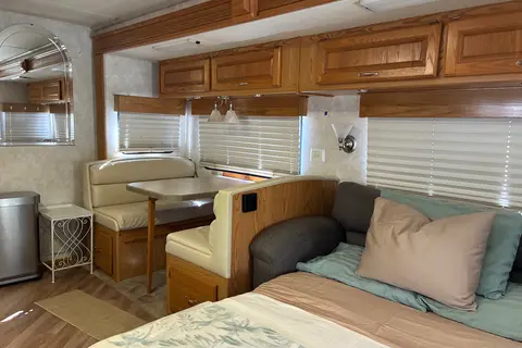 Tessie Monaco Cayman Class A