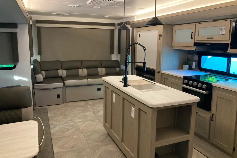 Kendall's Forest River Salem 27RE Travel Trailer