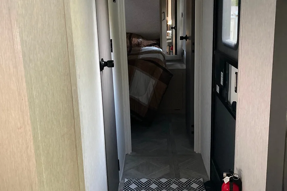 Kendall's Forest River Salem 27RE Travel Trailer