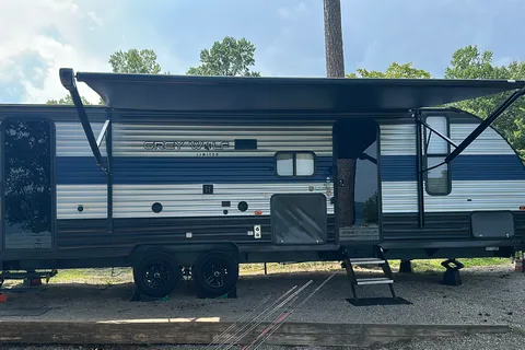 Forest River Cherokee 26DBH Grey Wolf Travel Trailer