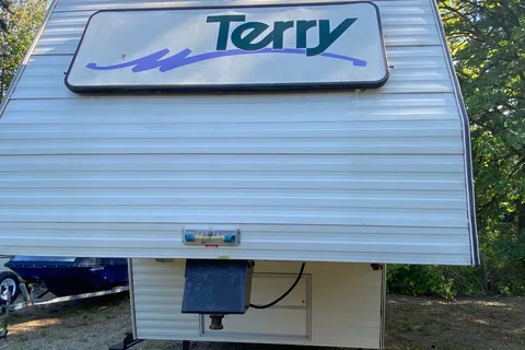 Classic Comfort Terry Fifth Wheel
