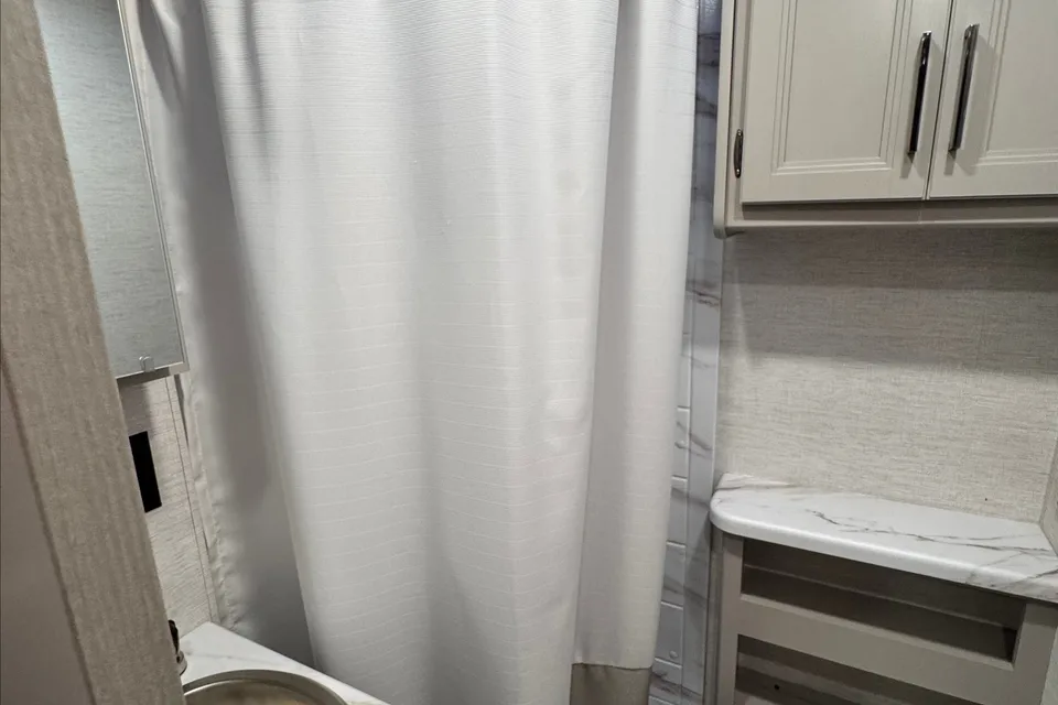 2025 Thor Four Winds | Family-Friendly | Fully Stocked | Easy to Drive