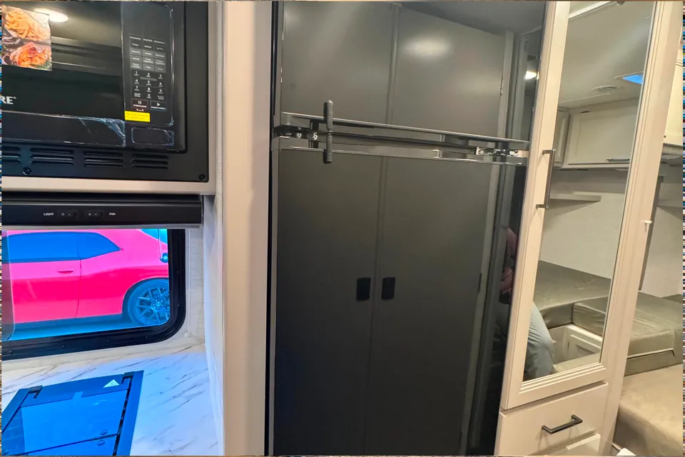 2025 Thor Four Winds | Family-Friendly | Fully Stocked | Easy to Drive