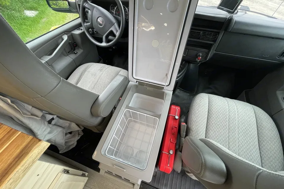 Jasper the Campervan | NO Cleaning Fee | Park Passes Included