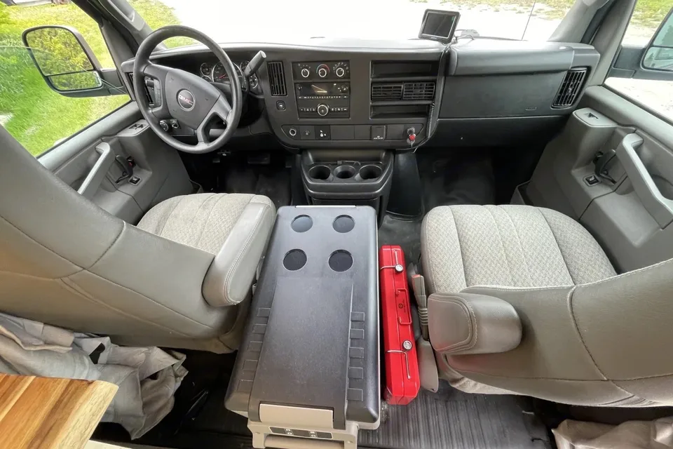 Jasper the Campervan | NO Cleaning Fee | Park Passes Included
