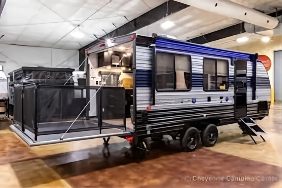 Forrest River Grey Wolf 18RR Toy Hauler