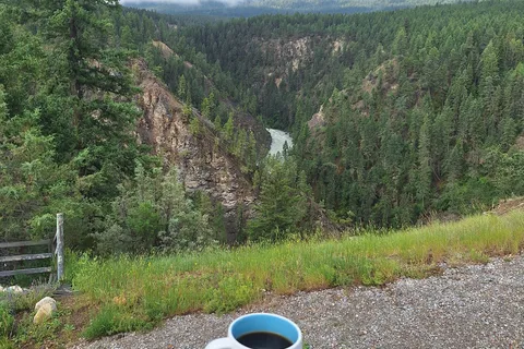 RV by the Lake - Canyon View