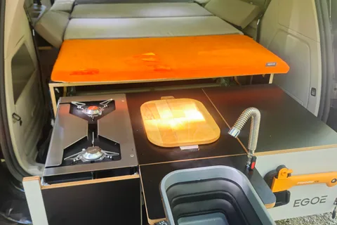 Billy's Chrysler town and country Campervan