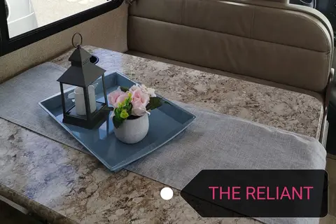 "THE RELIANT" - Thor Four Winds 23U Class C
