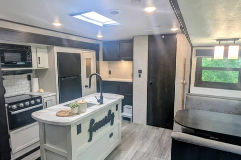 Destiny's Family Fun Travel Trailer w Kitchen Island