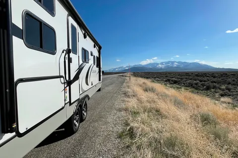 30’ King Bed, Bunks, Huge Kitchen, Griddle, Kayaks, and more!!