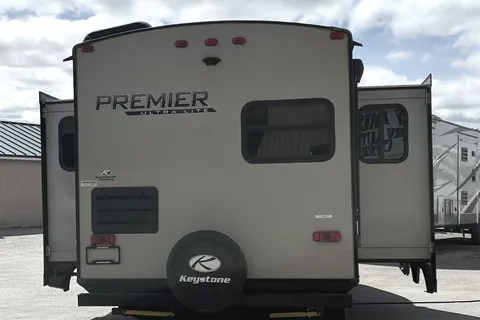 Maqueira's Keystone BL24RKPR20 Travel VIP