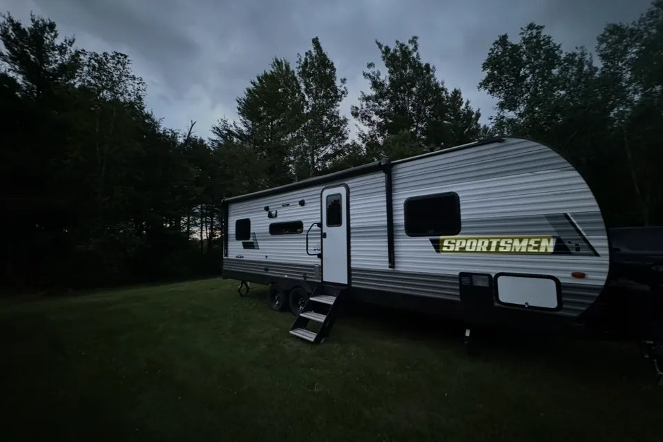 RV Lakeside Camper