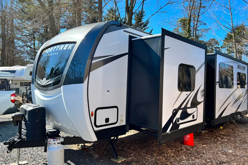 Will's Venture RV STT312VBH Travel Trailer