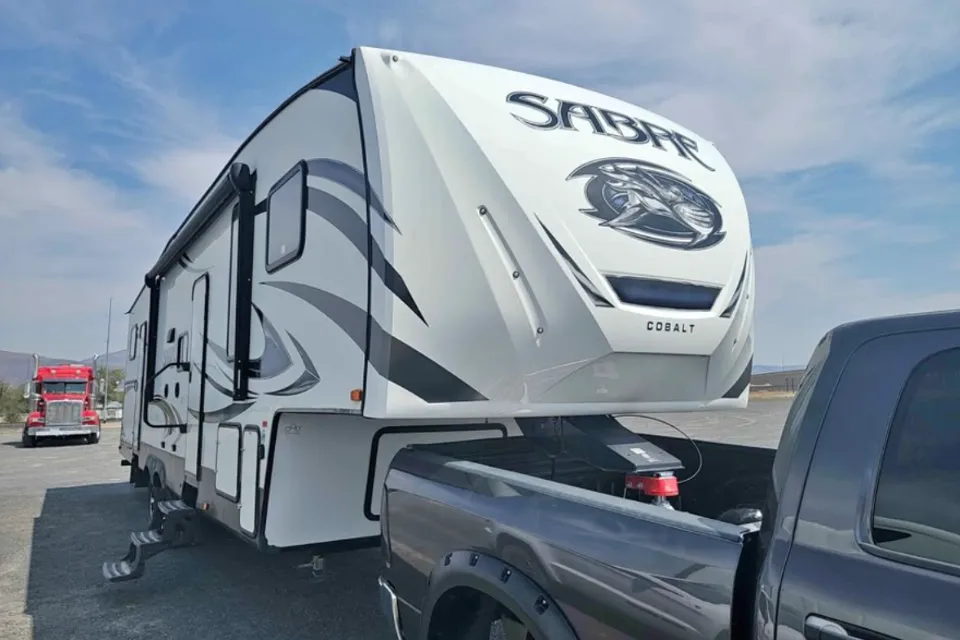 Natasha's Forest River Sabre 31BHT Fifth Wheel