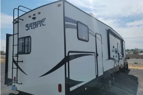 Natasha's Forest River Sabre 31BHT Fifth Wheel