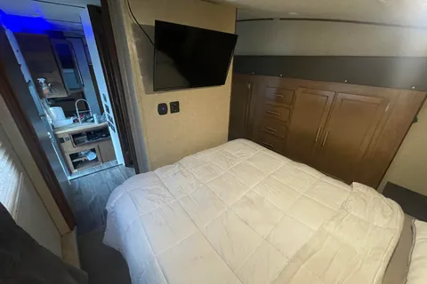Natasha's Forest River Sabre 31BHT Fifth Wheel