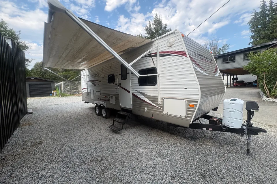 Shiraz's Starcraft 29FT Bunk house Travel Trailer