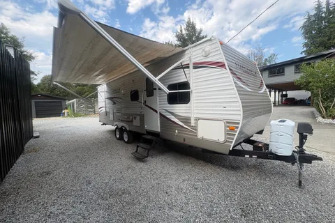 Shiraz's Starcraft 29FT Bunk house Travel Trailer