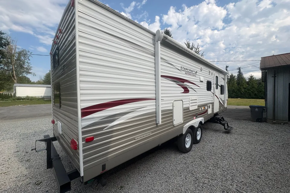 Shiraz's Starcraft 29FT Bunk house Travel Trailer