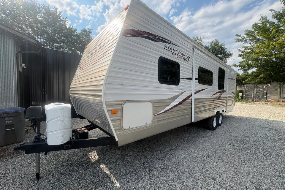 Shiraz's Starcraft 29FT Bunk house Travel Trailer