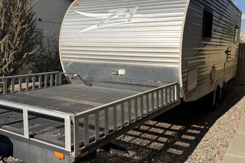 Dylan's Crossroads Z-1 Toy Hauler