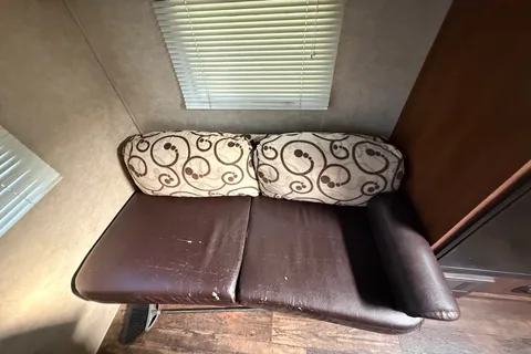 Dylan's Crossroads Z-1 Toy Hauler
