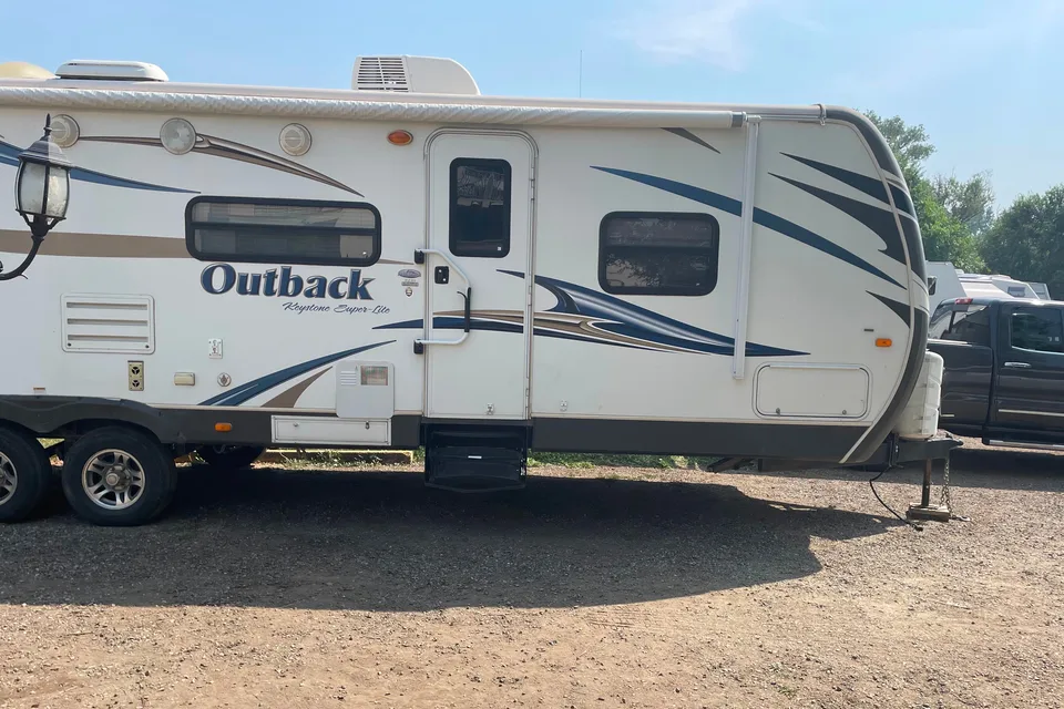 Outback Keystone Ultra Light Travel Trailer