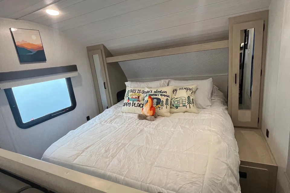 Brand New 29ft Forest River Salem Cruise Lite #IET002