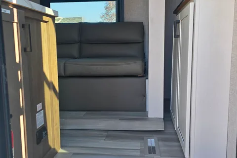 Highland Ridge open range  RV 2025 Travel Trailer " We Deliver up to 100 miles"