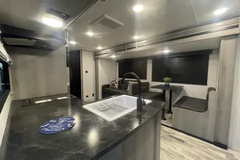Alicia and David's Glamper Camper