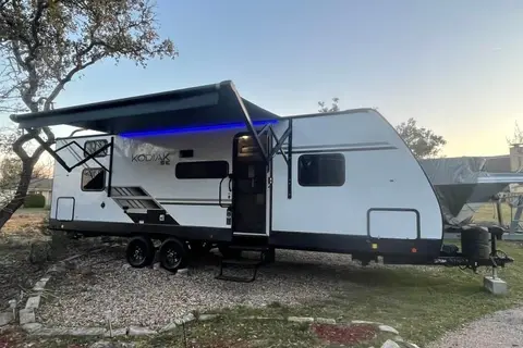 Alicia and David's Glamper Camper