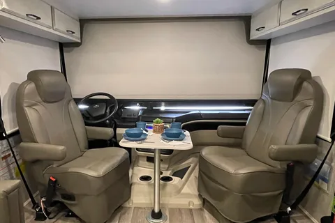 See-Scapes Entegra Vision 29S Class A