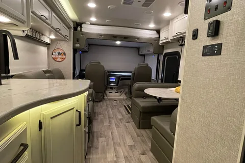 See-Scapes Entegra Vision 29S Class A