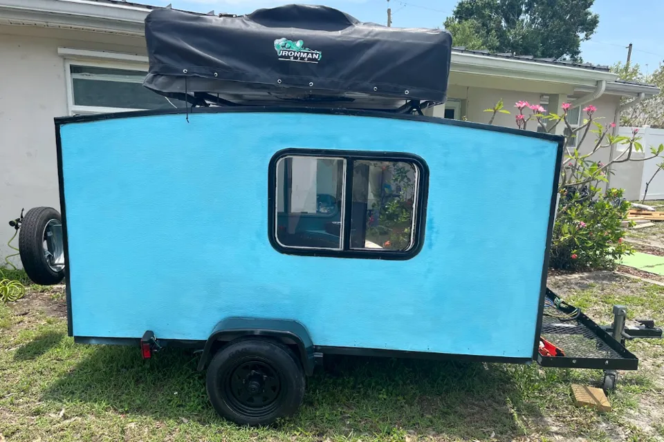 Namaste - Live Balanced. Live Free - Dutchmen AERO 400 Micro Trailer - Krot Van Life